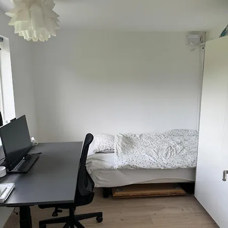 House With Heated Pool And Great Sea View * Rønde